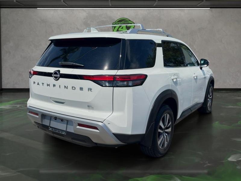 Nissan Pathfinder Sl - Thumbnail 6