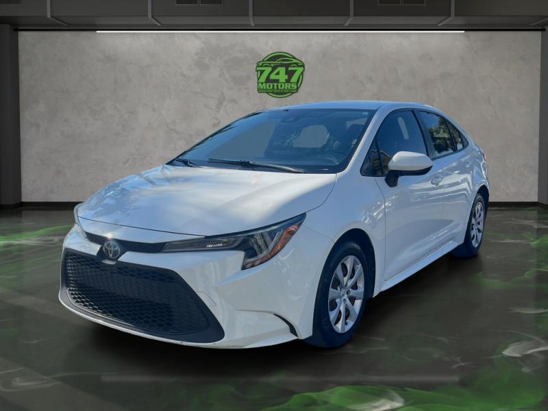 Toyota Corolla Le - Thumbnail 2