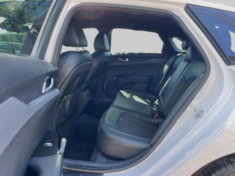 Kia K5 Gt-Line - Thumbnail 12