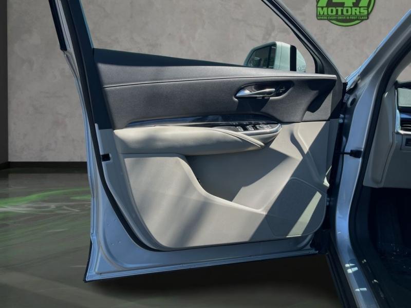 Cadillac Xt4 Luxury - Thumbnail 10