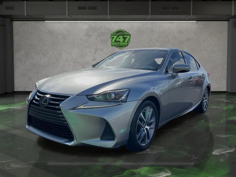 Lexus Is 300 - Thumbnail 2