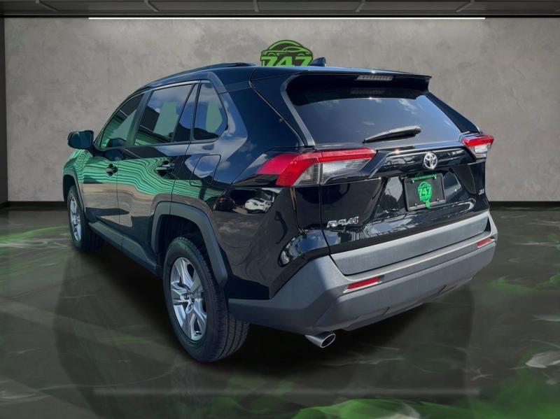 Toyota Rav4 Xle - Thumbnail 4