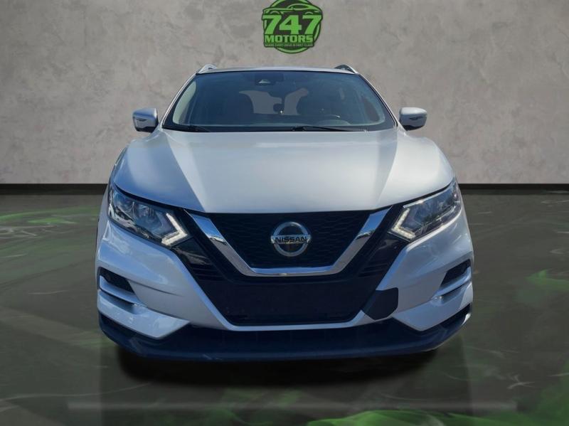 Nissan Rogue Sport Sl - Thumbnail 9