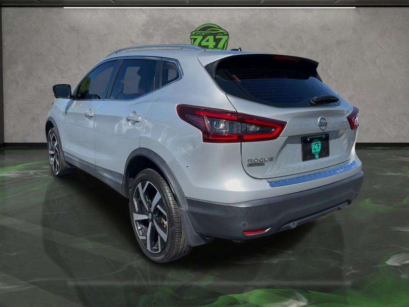 Nissan Rogue Sport Sl - Thumbnail 4