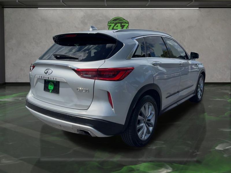 Infiniti Qx50 Luxe - Thumbnail 6