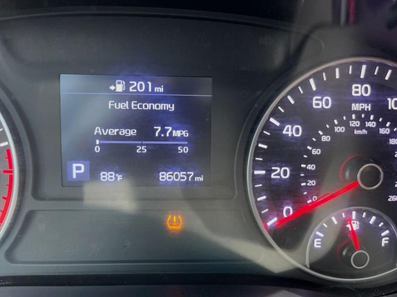 Kia Optima Lx - Thumbnail 19