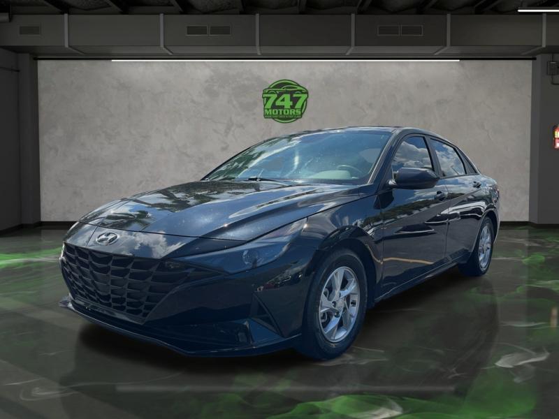 Hyundai Elantra Se - Thumbnail 2