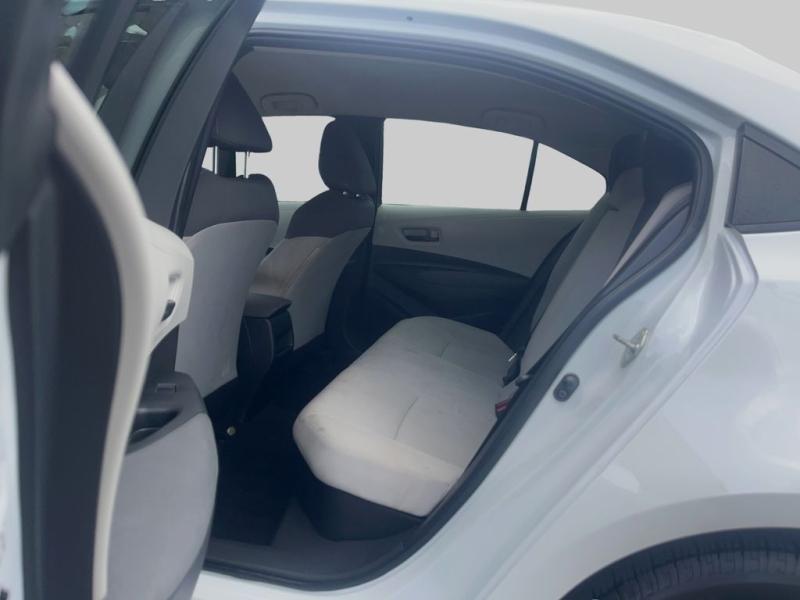 Toyota Corolla Hybrid Le - Thumbnail 12