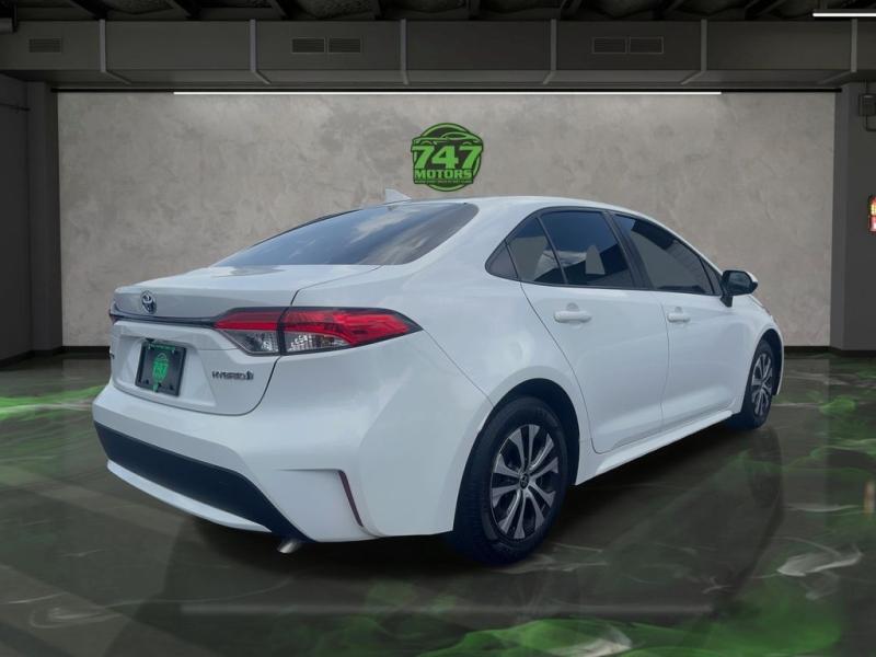 Toyota Corolla Hybrid Le - Thumbnail 6