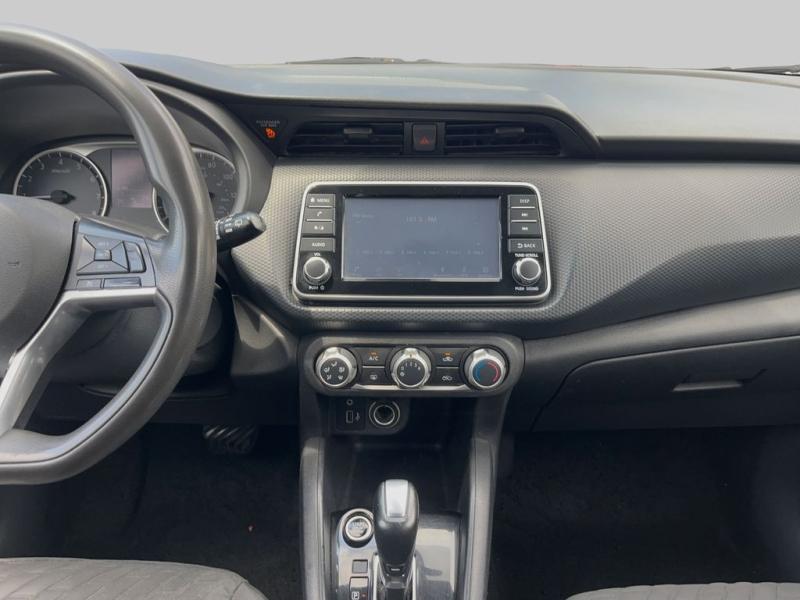 Nissan Kicks S - Thumbnail 15