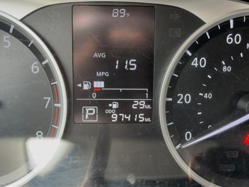 Nissan Kicks S - Thumbnail 18