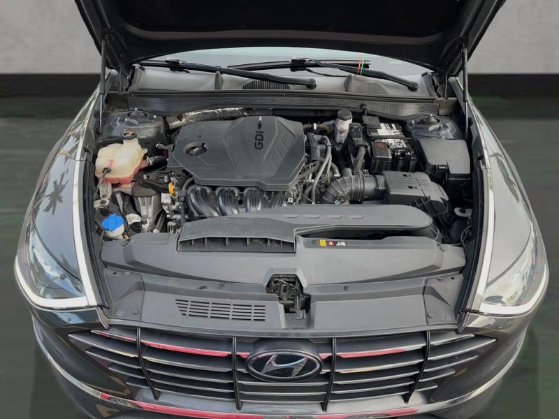 Hyundai Sonata Se - View 1