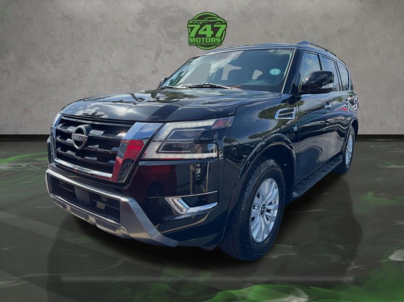 Nissan Armada Sv - Thumbnail 2