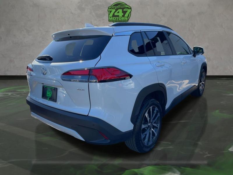 Toyota Corolla Cross Xle - Thumbnail 6