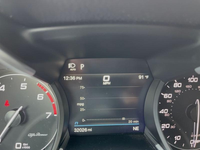 Alfa Romeo Stelvio Sprint - Thumbnail 19