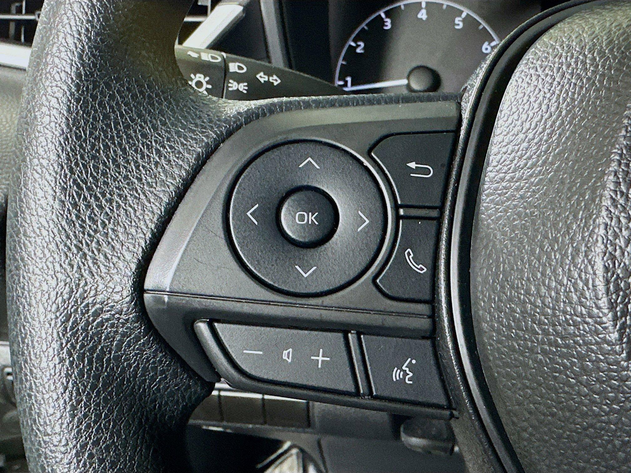 Toyota Corolla Le Fwd 4Dr Car - Thumbnail 17