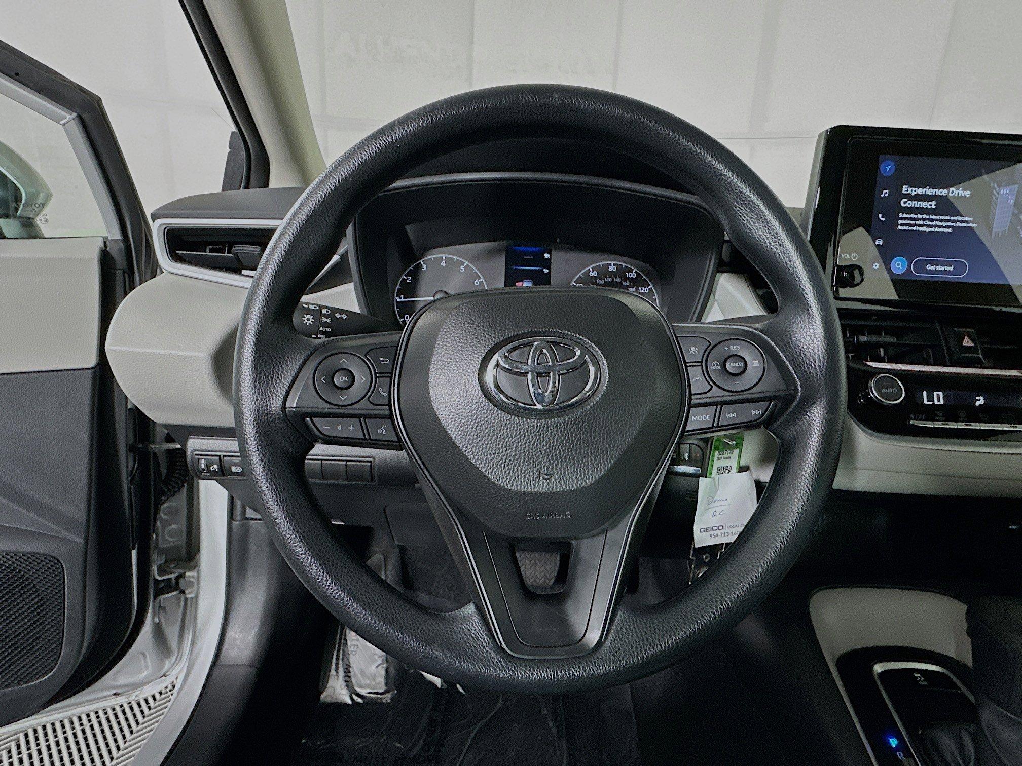 Toyota Corolla Le Fwd 4Dr Car - Thumbnail 16