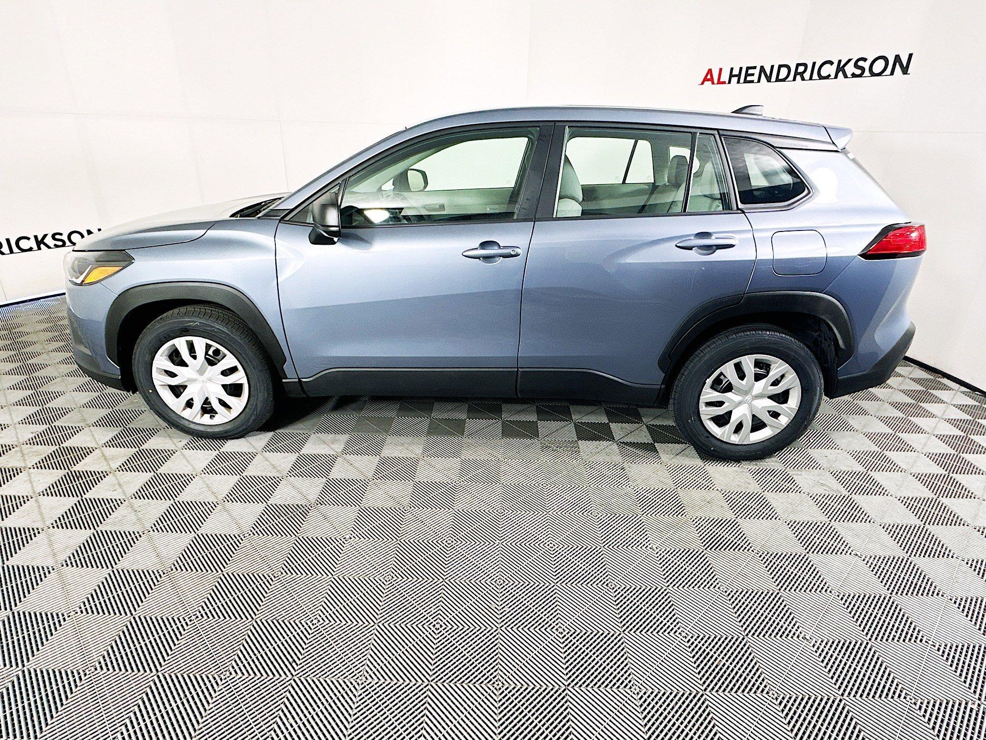 Toyota Corolla Cross L Fwd Sport Utility - Thumbnail 7