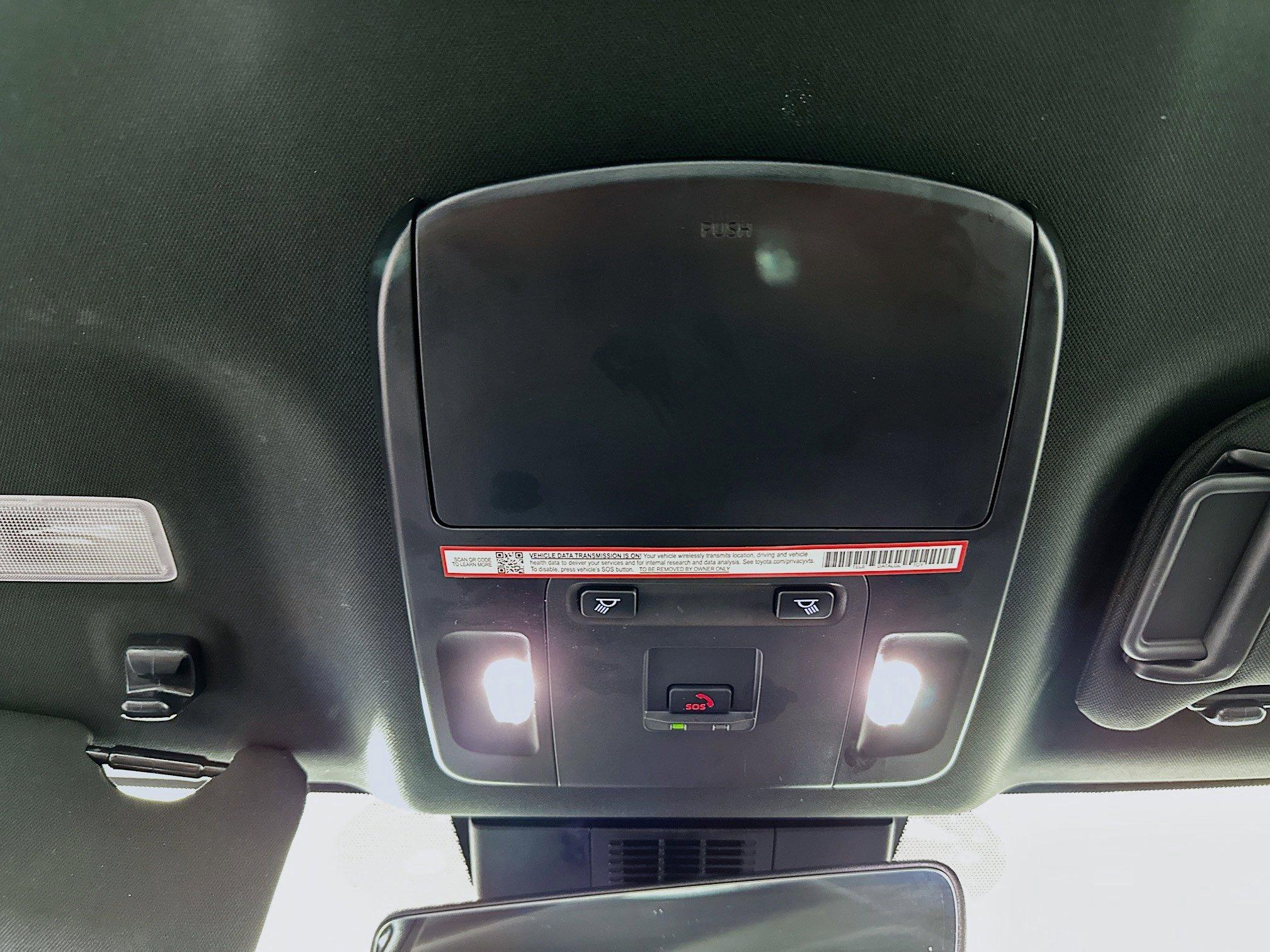 Toyota Camry Se Fwd 4Dr Car - Thumbnail 19