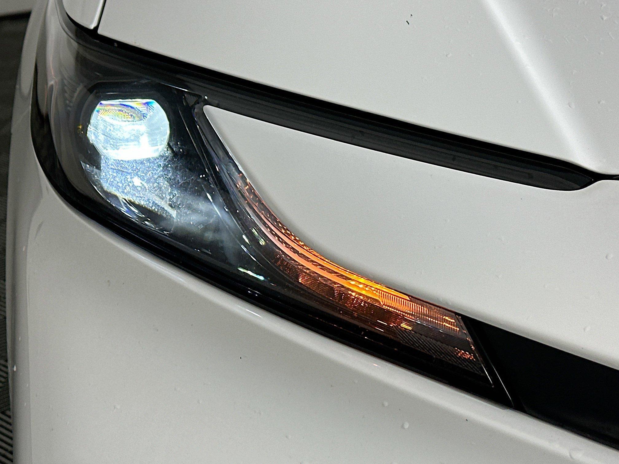 Toyota Camry Se Fwd 4Dr Car - Thumbnail 10