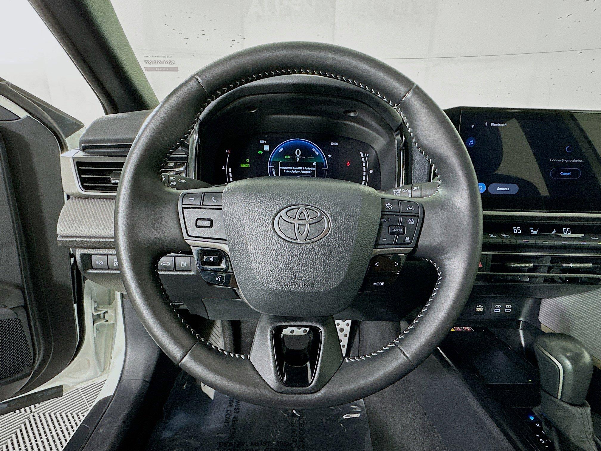 Toyota Camry Se Fwd 4Dr Car - Thumbnail 16