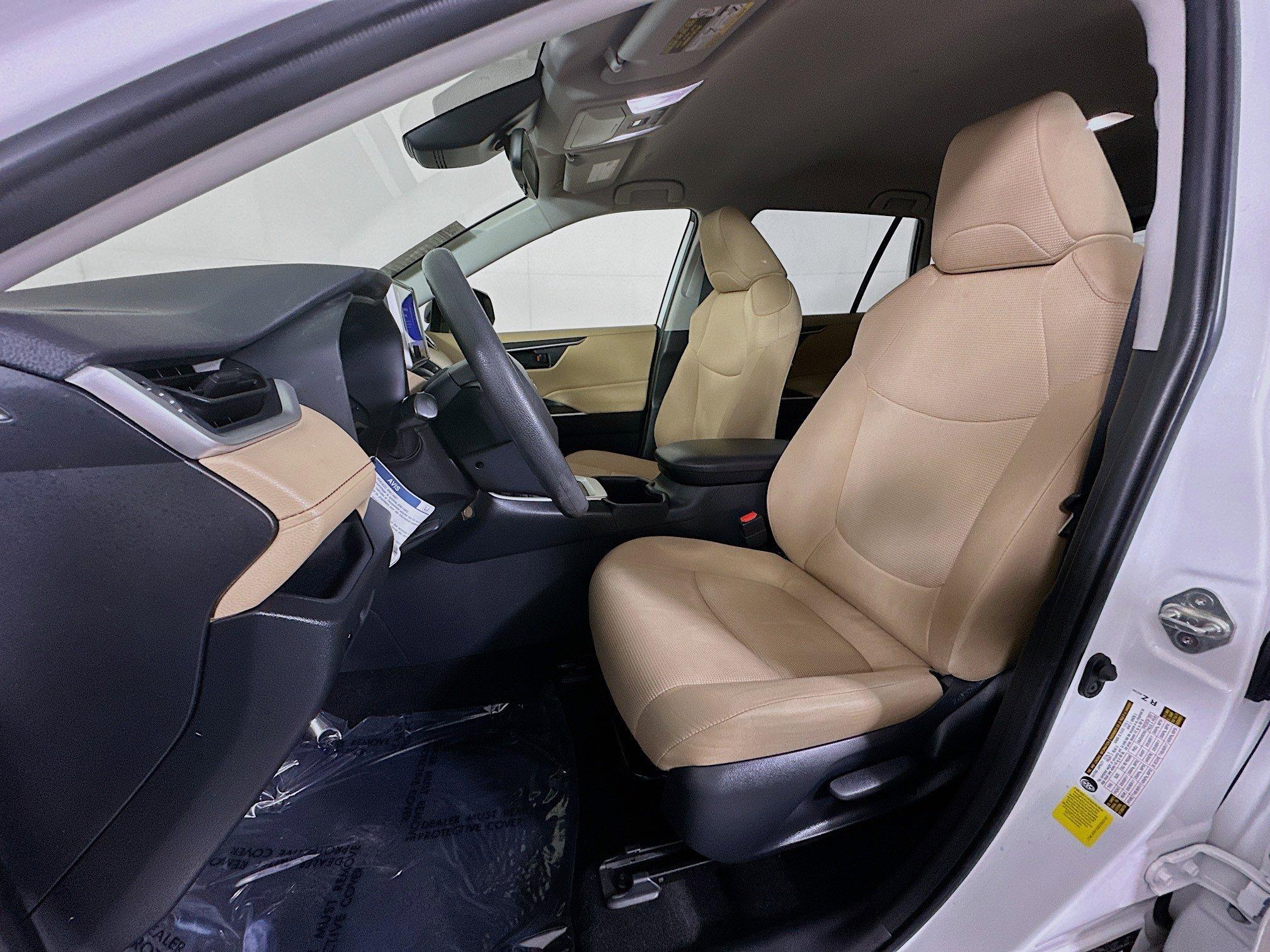 Toyota Rav4 Hybrid Le Awd Sport Utility - Thumbnail 13