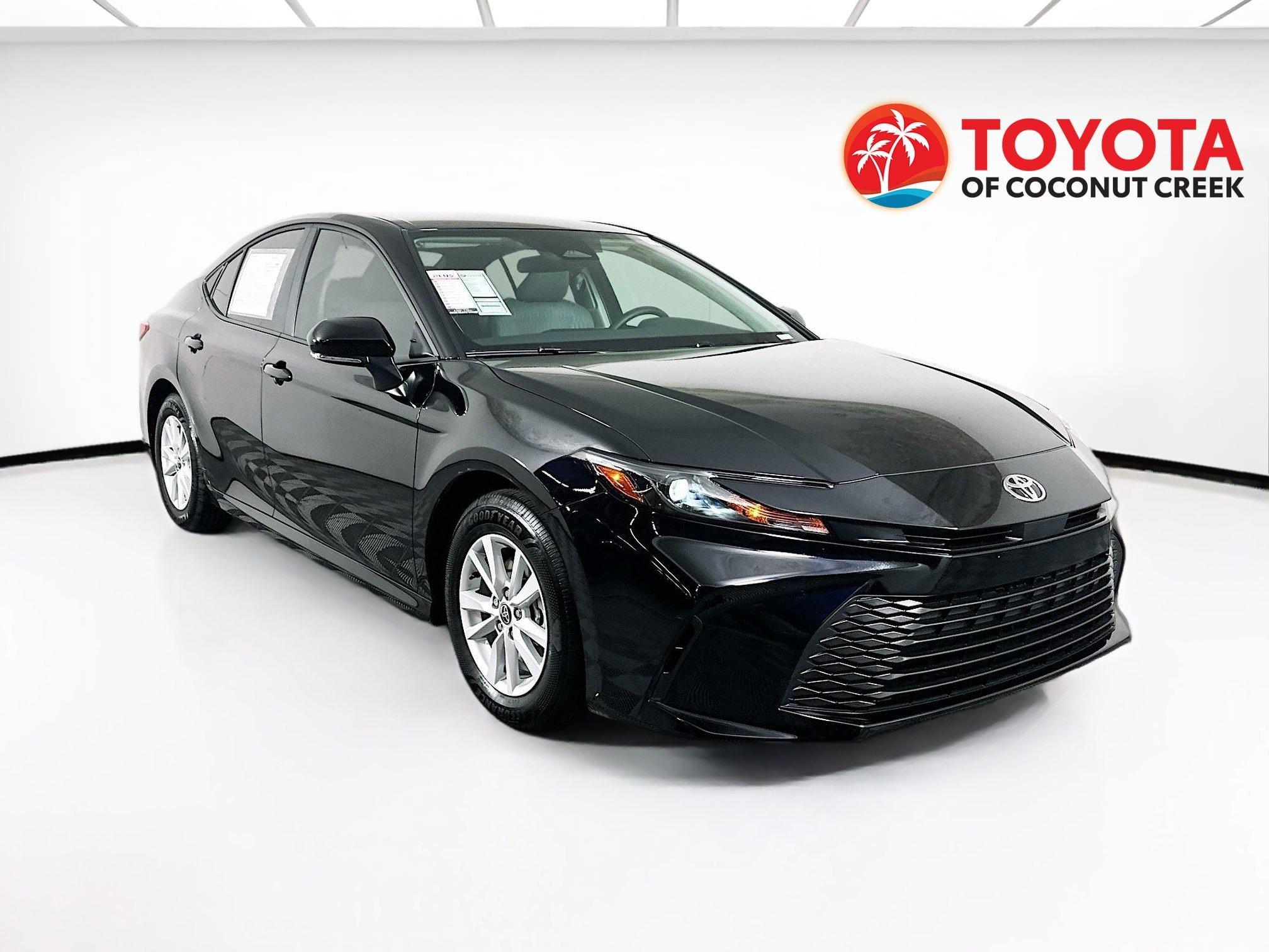 Toyota Camry Le Fwd 4Dr Car - Thumbnail 2