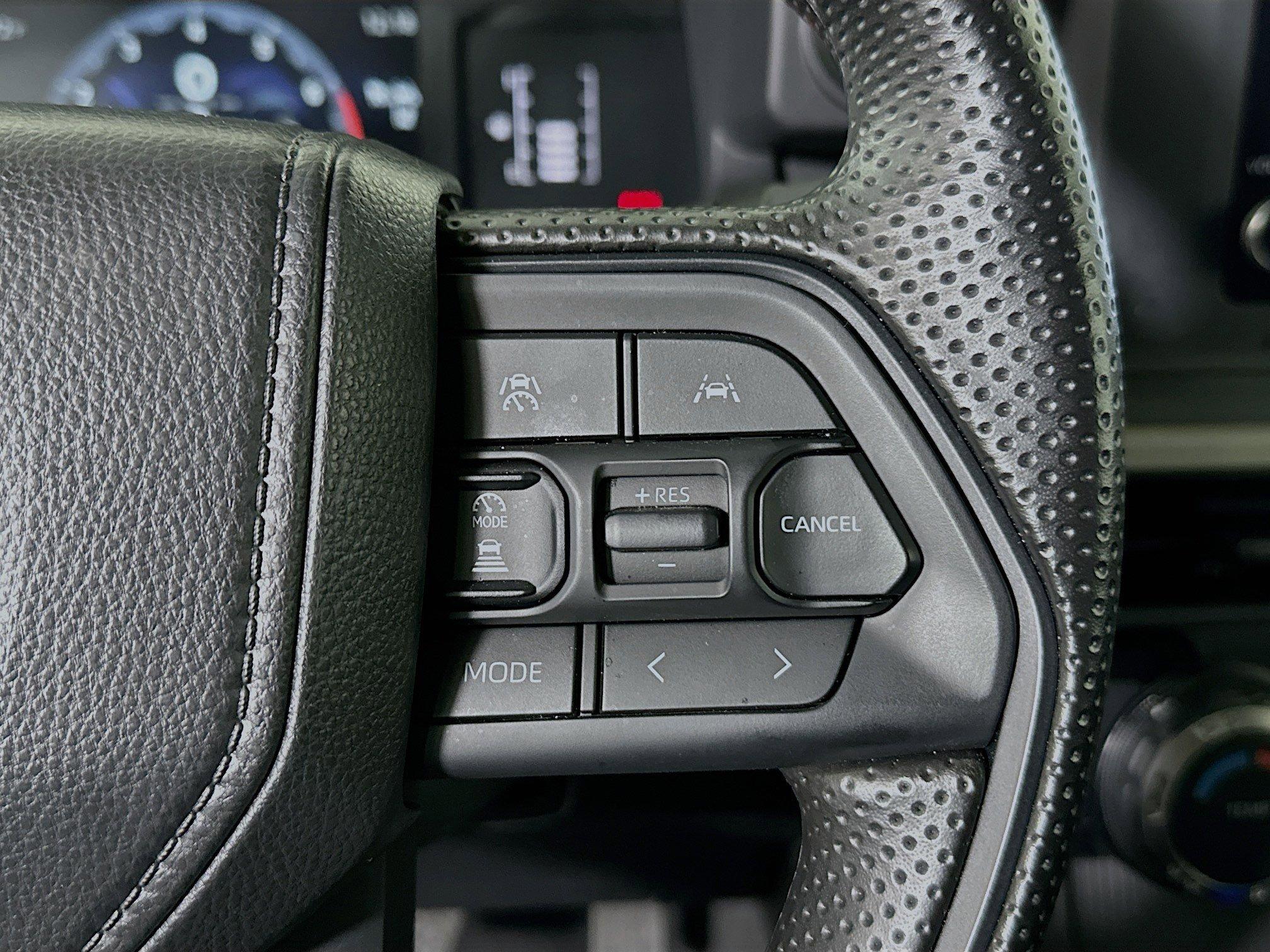 Toyota Tacoma 4Wd Sr 4Wd Extended Cab Pickup - Thumbnail 18