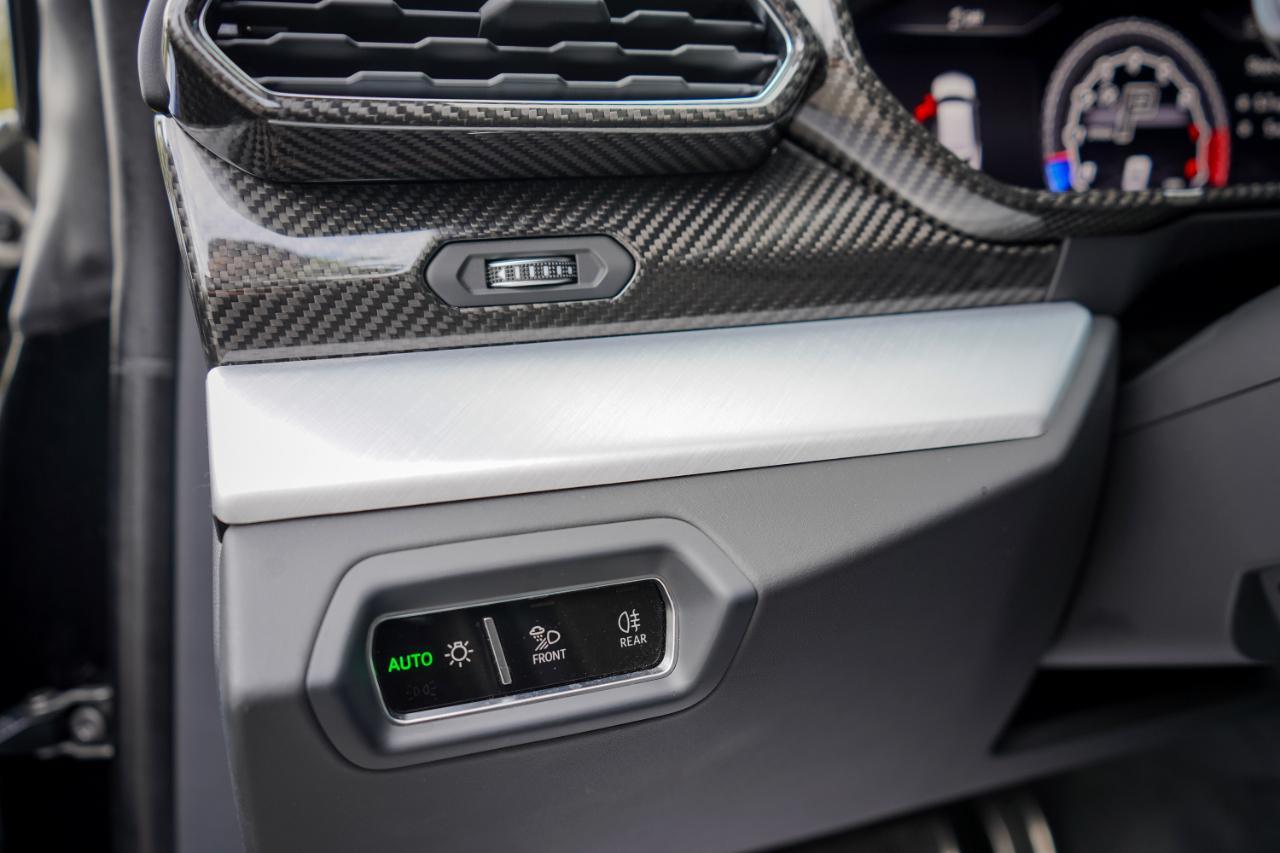 Lamborghini Urus - Thumbnail 16