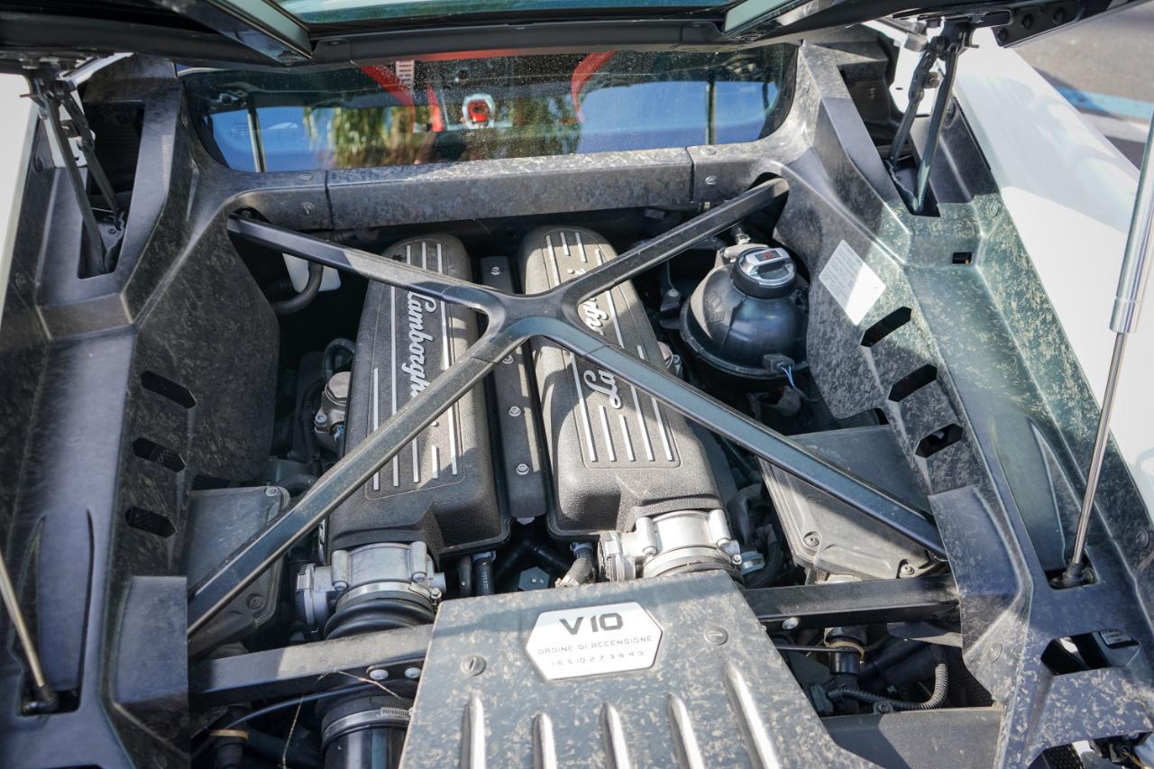 Lamborghini Huracan - Thumbnail 12