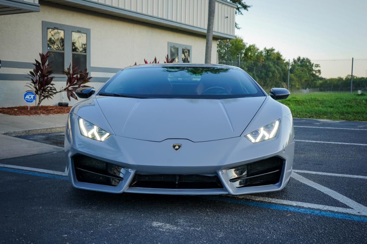 Lamborghini Huracan - Thumbnail 3