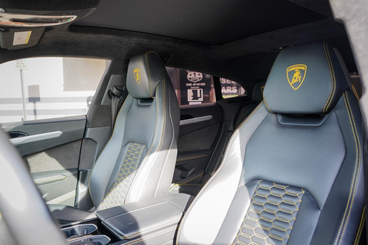 Lamborghini Urus - Thumbnail 20