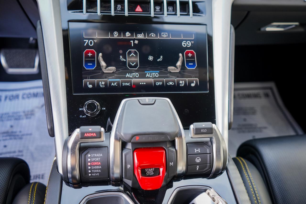 Lamborghini Urus - Thumbnail 15