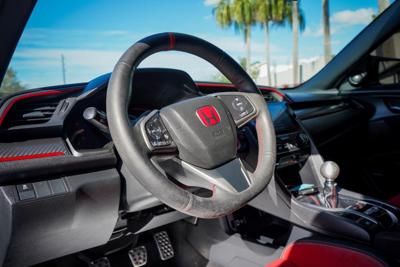 Honda Civic - Thumbnail 9