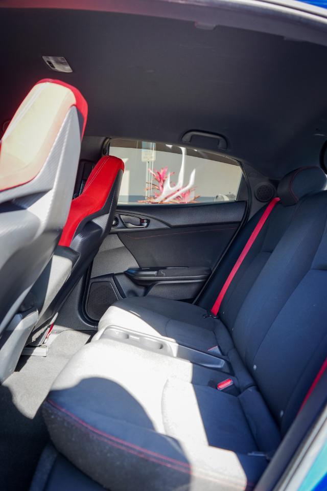 Honda Civic - Thumbnail 2