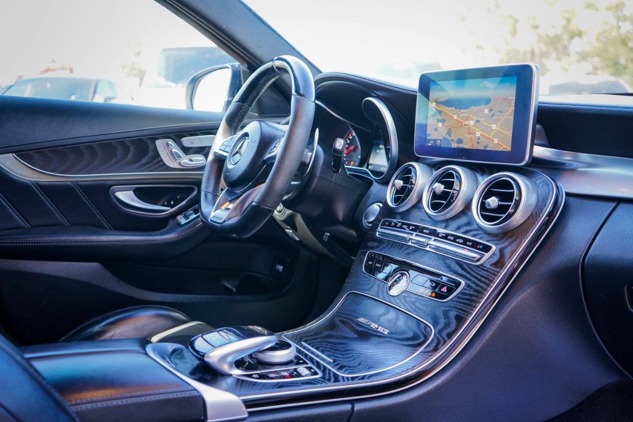 Mercedes-Benz C-Class - Thumbnail 13