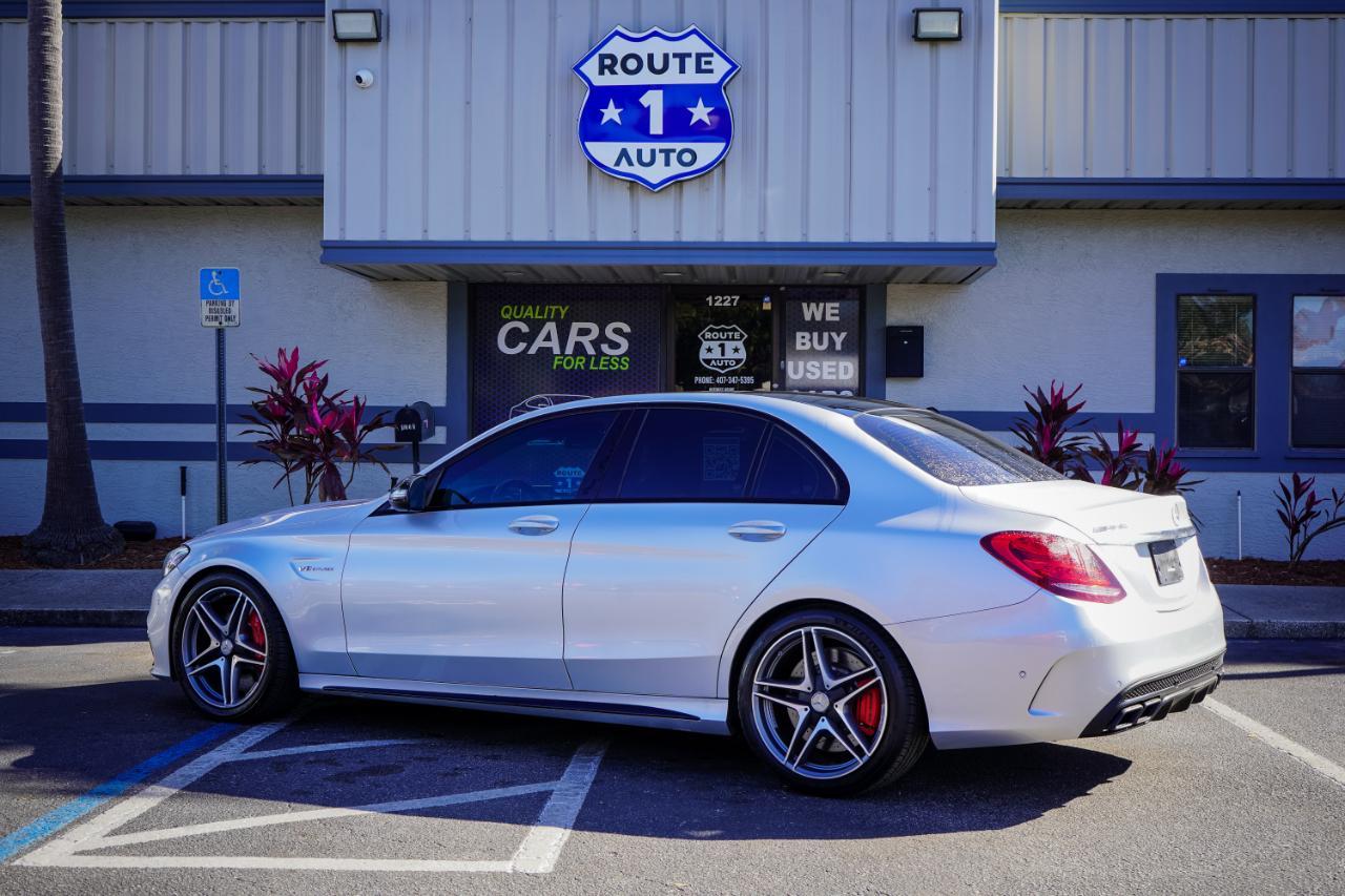 Mercedes-Benz C-Class - Thumbnail 4