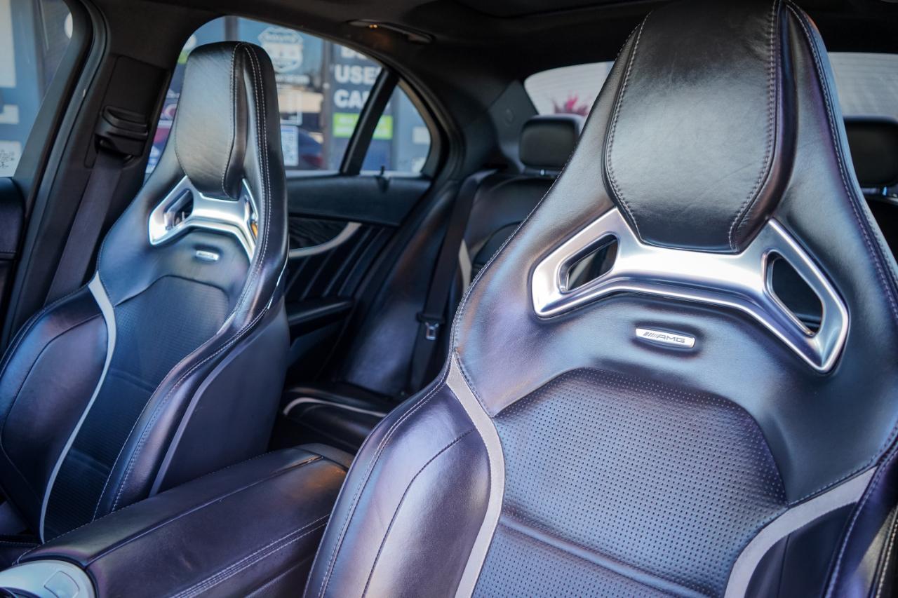 Mercedes-Benz C-Class - Thumbnail 17