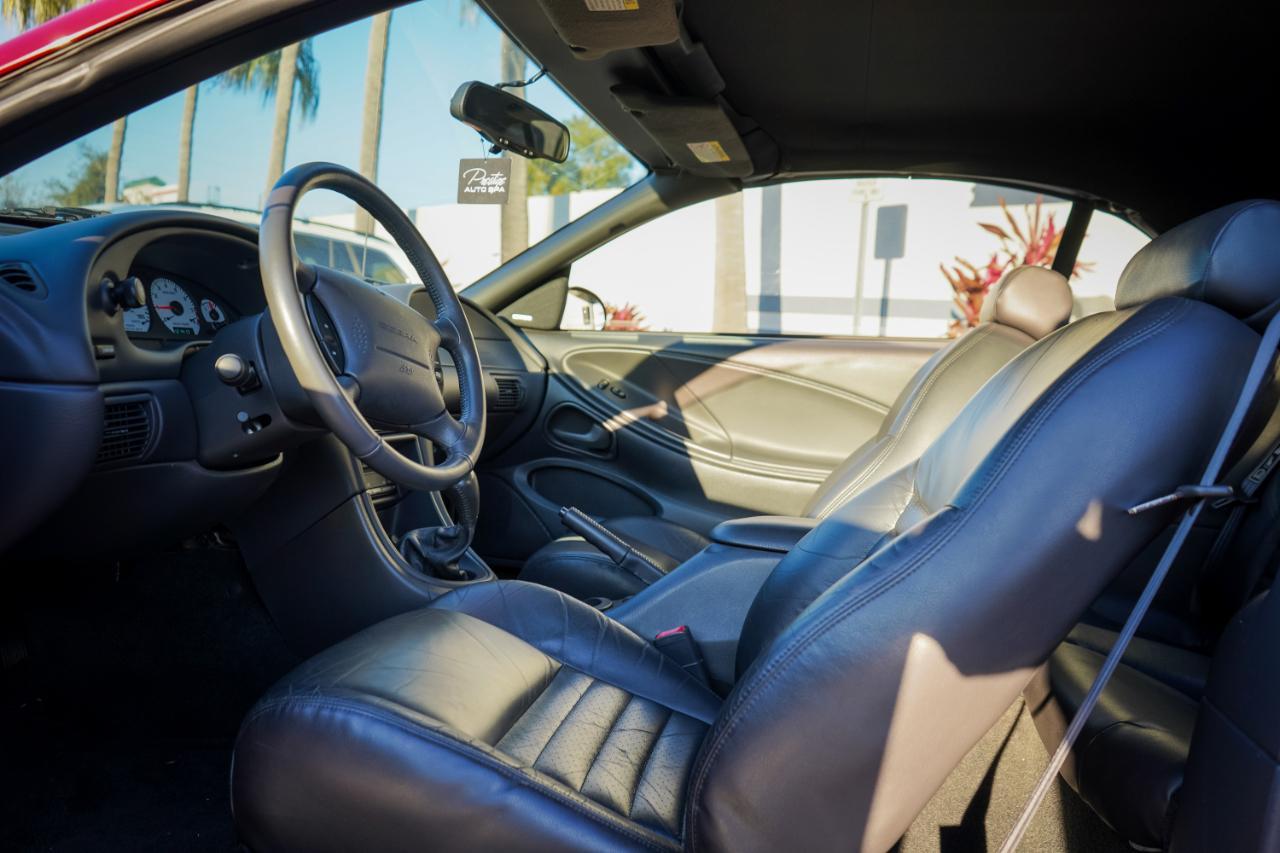 Ford Mustang - Thumbnail 11