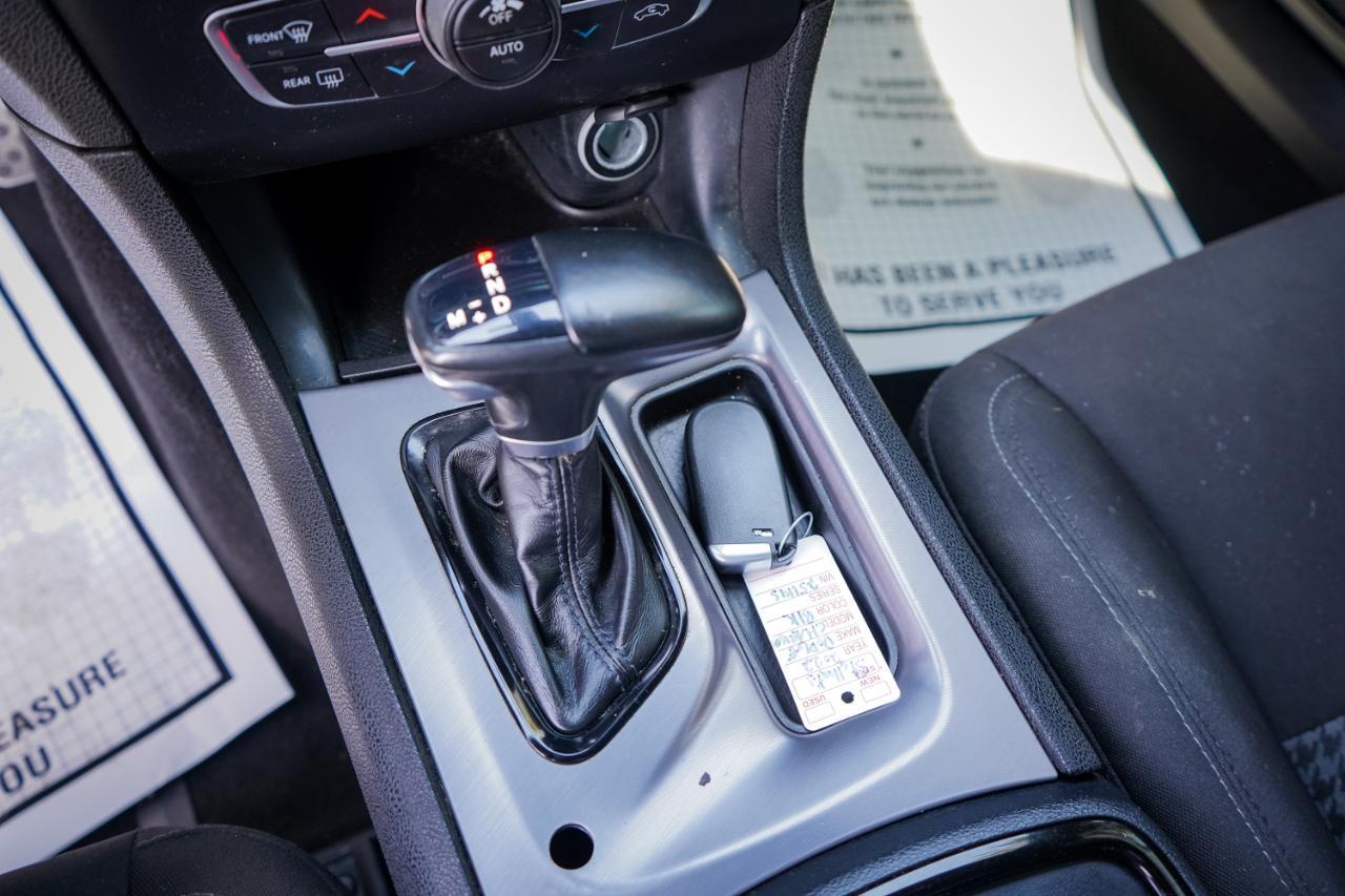 Dodge Charger - Thumbnail 14