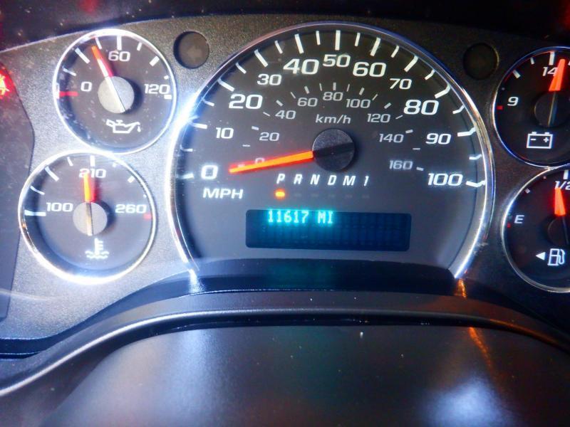 Chevrolet Express2500 Cargo Van 135" Wheel Base - Thumbnail 15