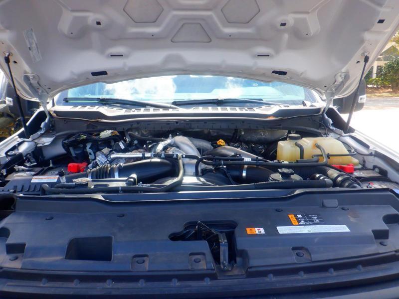 Ford F-250 Sdcrew Xl 4X4 - Thumbnail 5