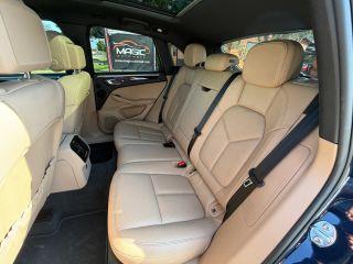 Porsche Macan - Thumbnail 4