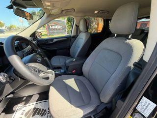 Ford Escape - Thumbnail 19