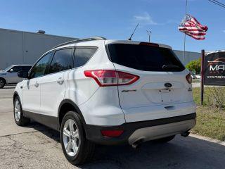 Ford Escape - Thumbnail 9