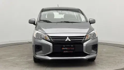 Mitsubishi Mirage Es - Thumbnail 3