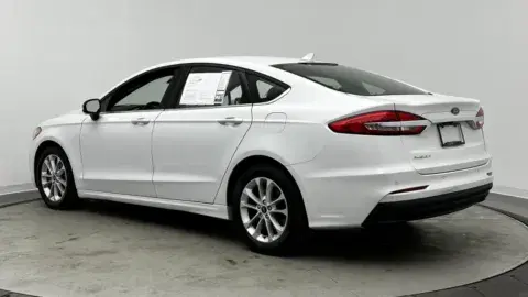 Ford Fusion Se - Thumbnail 6