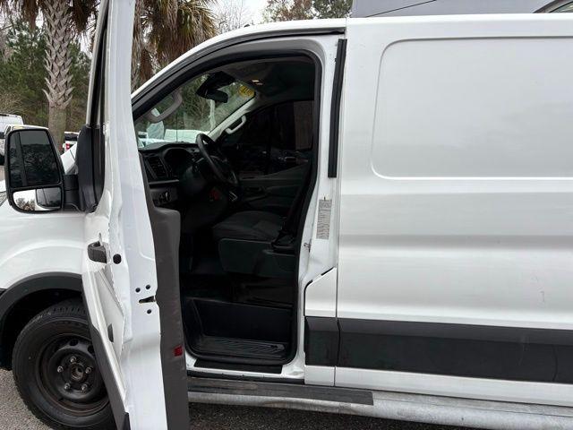 Ford Transit-250 - Thumbnail 11