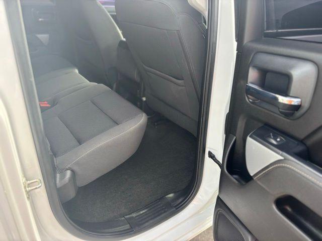 Chevrolet Silverado 1500 - Thumbnail 15