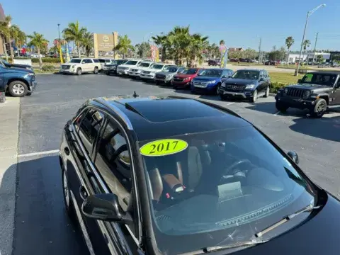 Audi Q3 Premium Plus Sport Utility 4D - Thumbnail 6